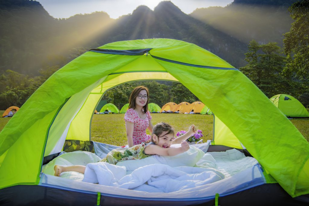 Thảo Nguyên xanh mướt phù hợp cho cắm trại