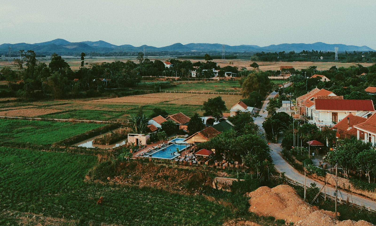 Phong Nha yên bình thu hút du khách Quốc tế