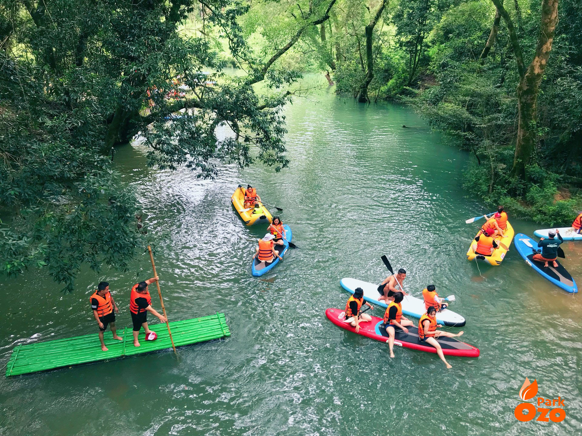 Đến Ozo chơi Zipline và các trò chơi trên cây và dưới nước