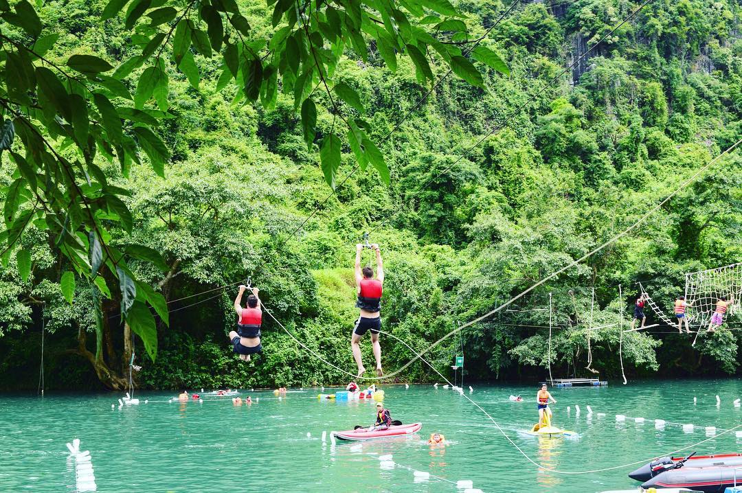 Sông Chày hang tối với nhiều hoạt động vui chơi