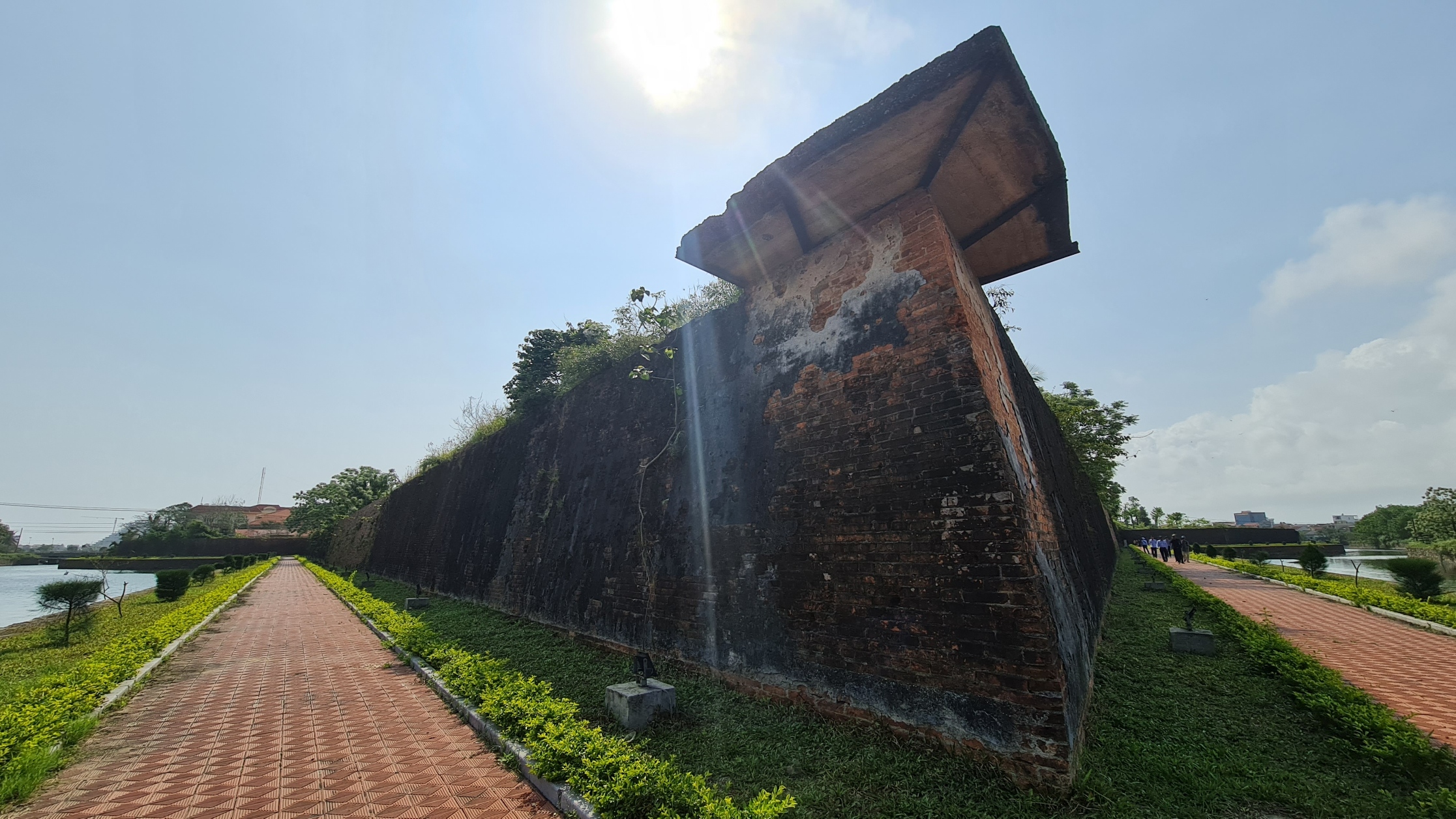 1 Trong mũi khế Thành Đồng Hới