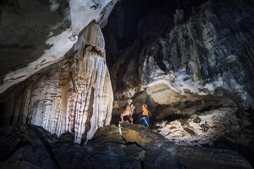 Trekking hang Chà Lòi