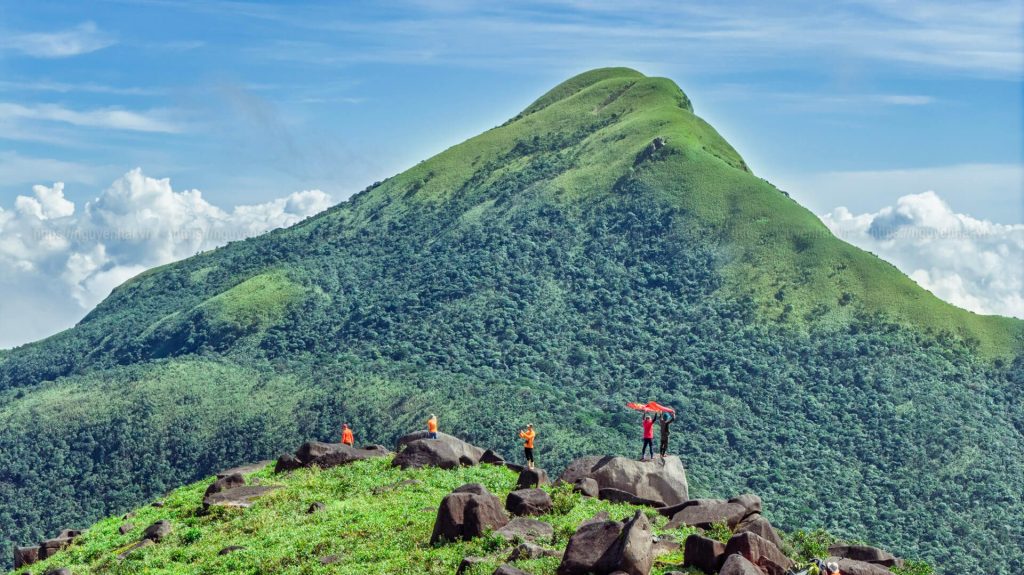 Chinh phục Pa Thiên Voi Mẹp